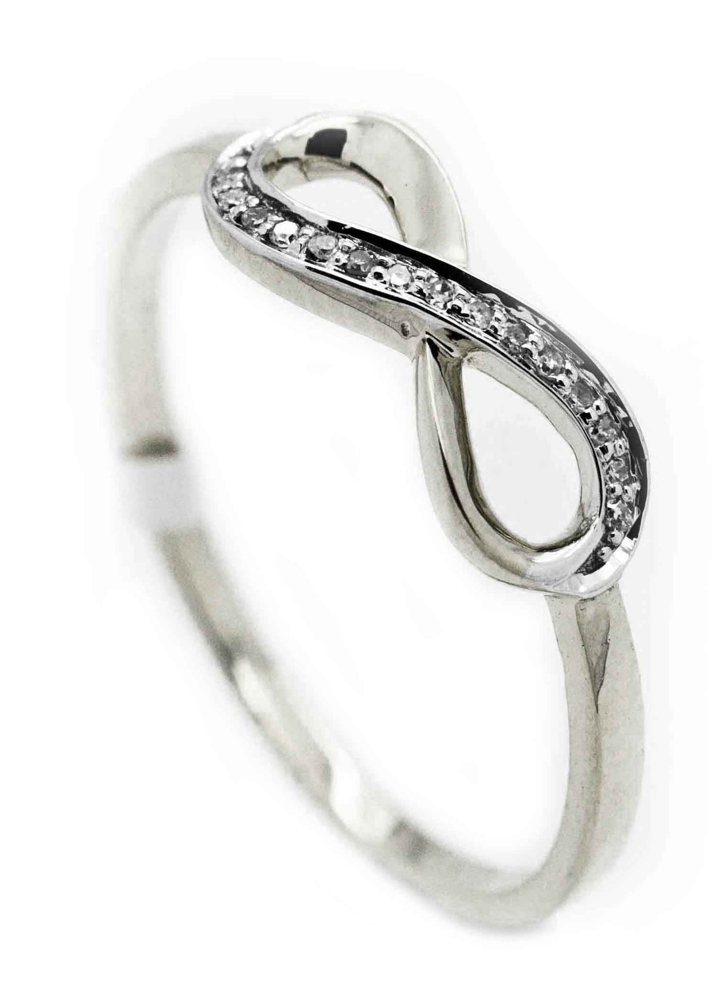 9k WG Infinity Ring set 15D=0.08ct.