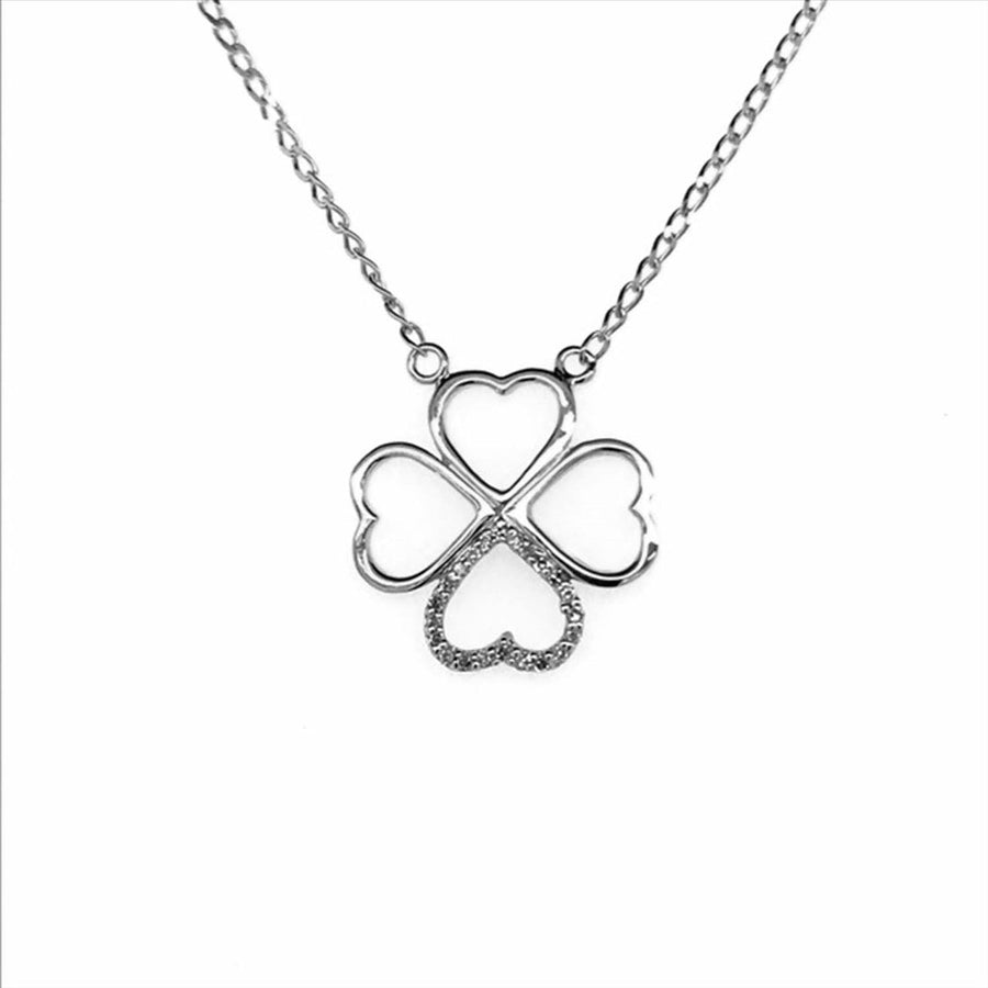 9k WG 4 Leaf Clover Diamond Pendant 22D=0.05ct with Oval Link Chain 45cm O-Ring at 43cm & 44cm 1mm Wide . Meas. 14mm
