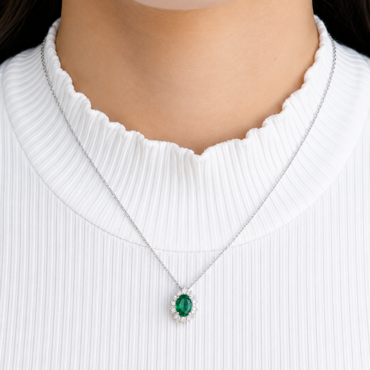 Oval Link Chain with Lab Emerald and Diamond Pendant (12D = 0.42ct 1EM = 1.2ct)