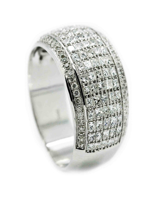 9k WG Diamond Ring 46D=0.20ct & 75PR=1.40c