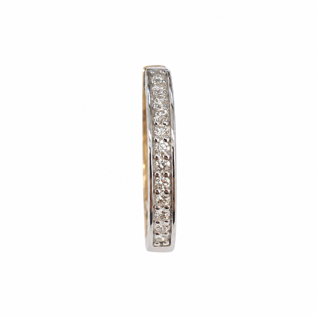 Diamond Huggie Earrings (2.9mm)