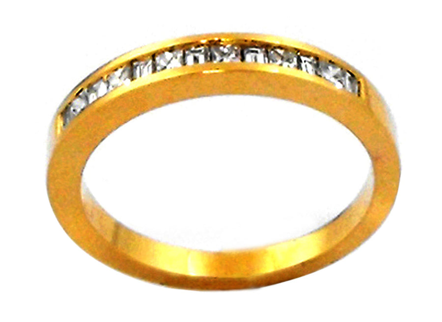 18k YG Band with Baguettes & Princess Cut Diamonds 13D = 0.33ct  Size M.