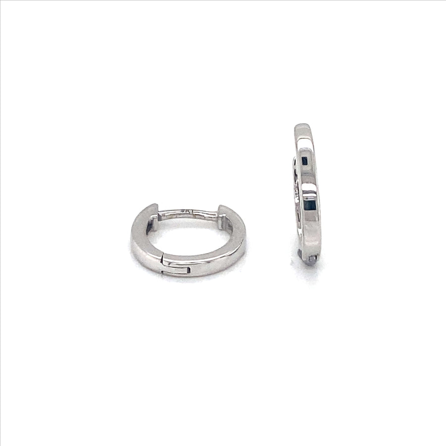 18k WG Oval Huggie Earrings 8x7mm Diameter. 1.7mm Wide