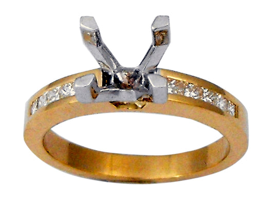 18k YG Engagemenr Ring unset centre with Princess 10D=0.3ct