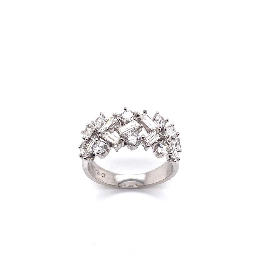 18k WG 2.21ct Baguette and Round Dress Ring. 8 RBC Dia= 1.12ct and 9 Baguette Dia = 1.08ct
