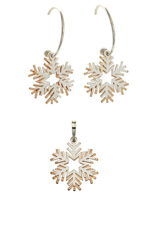 925 2T Laser Cut Double Snow Flake Set. Stud Earrings and Pendant 13mm. Oval Link Chain 1.9mm wide.