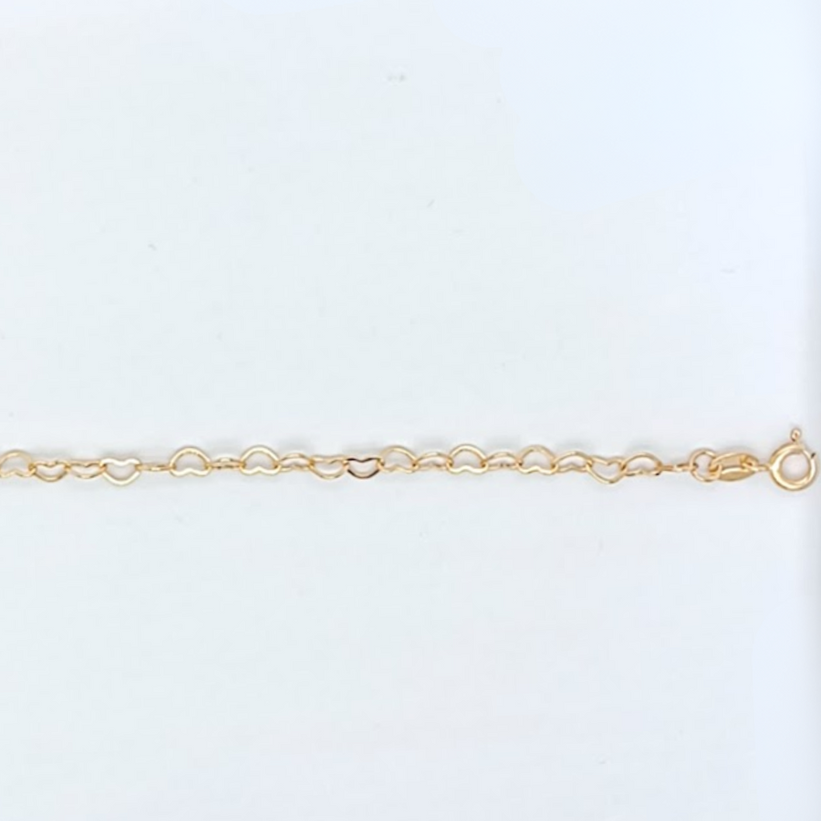 18k YG Heart Bracelet 3.5mm wide 19cm. Approx 0.92g