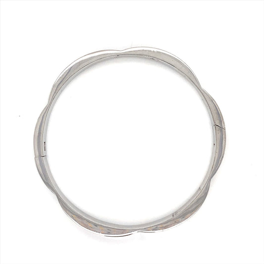 925 Bangle  Flower Shape  Matt & Polish Finish  54mm. Approx 26g.