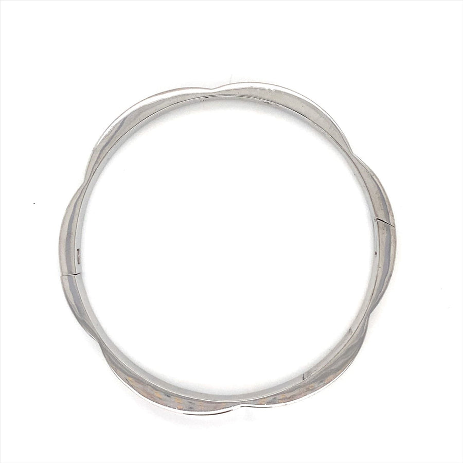 925 Bangle  Flower Shape  Matt & Polish Finish  54mm. Approx 26g.