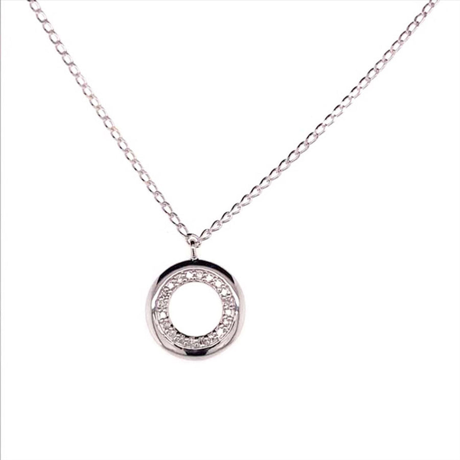 9k WG Circle Diamond Pendant 20D=0.06ct with Oval Link Chain 45cm O-Ring at 43cm & 44cm 1mm Wide . Meas. 10mm