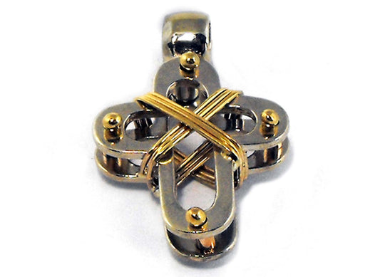 9k 2T Italian Solid Cross Pnd 19mm x 16mm