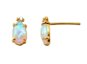 9k YG CZ Oval Syn Opal Stud Earrings 7.5x4mm