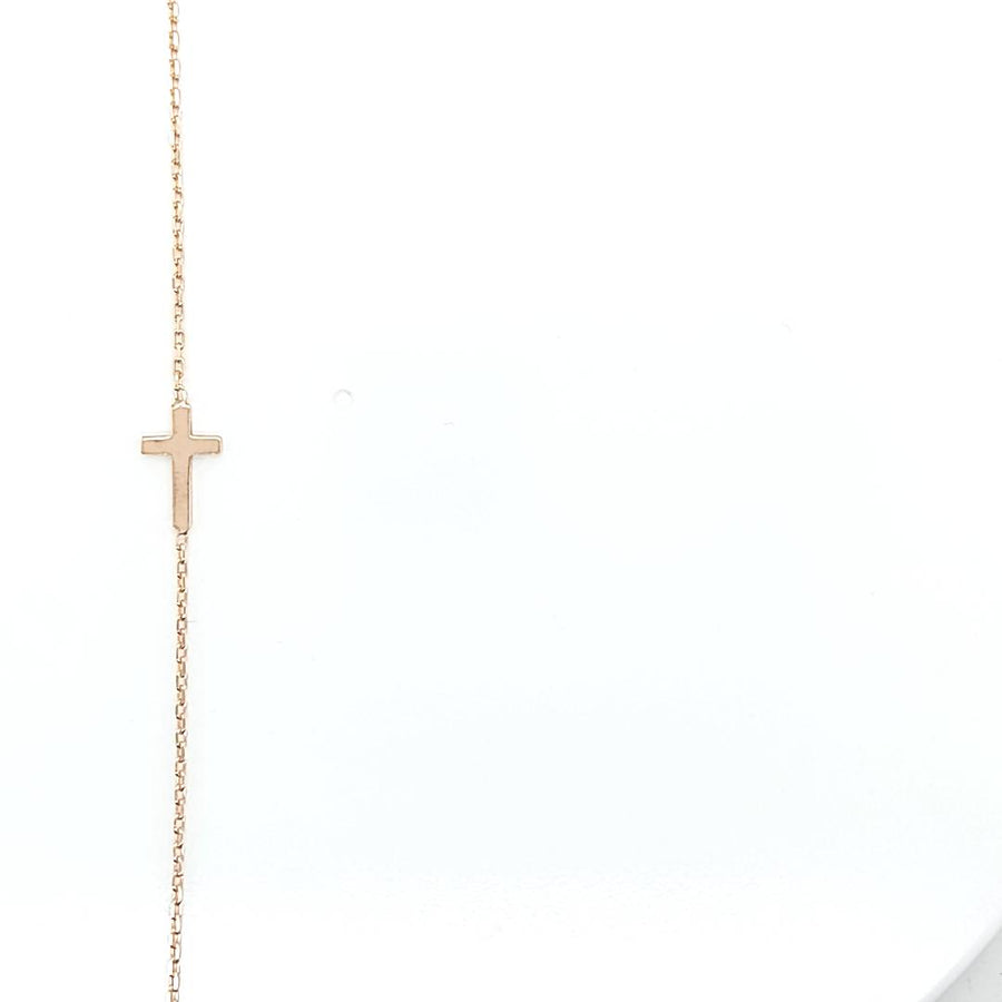 9k YG Italian Diamond Cut Trace Chain 1.1mm wide 45cm with Cross. Approx 1.90g.